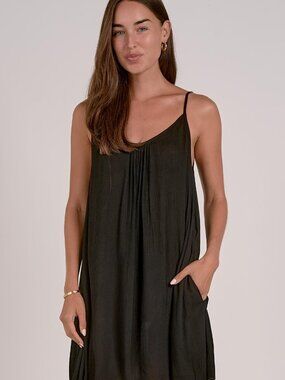 NWT Elan cover up dress with pockets / XS